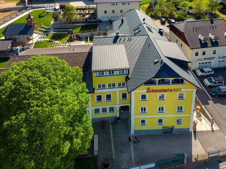 Hausansicht des Schmankerlwirts in Vorderweißenbach im Mühlviertel