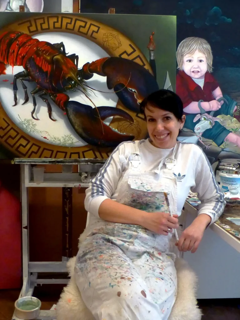 Portrait Zorica Nikolic Aigner, Künstlerin in der Kunstsammlung Arnoldina im Schmankerlwirt Vorderweißenbach